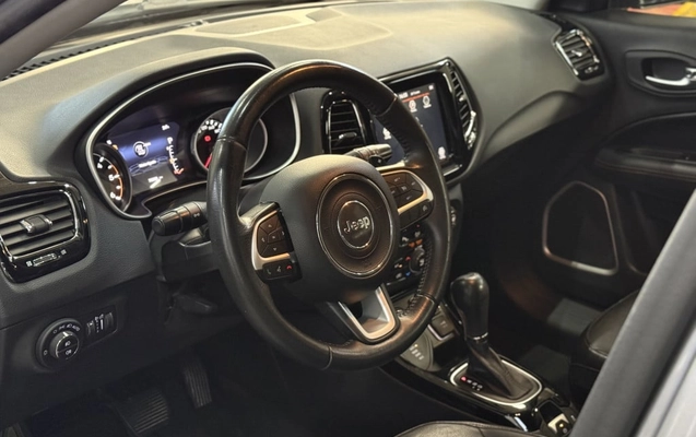 imagem-https://www.socarrao.com.br/sc-vehicle-images-prod/1011463/1776886645391-vehicle_image_1776886493_78ebcc0cdc78b8082c9b5e0cb3b00438.jpeg