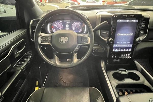 imagem-https://www.socarrao.com.br/sc-vehicle-images-prod/1012062/1784301508348-8001698_17_B_74ed7cdb25.jpeg