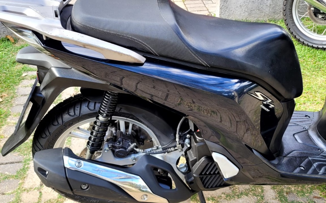 imagem-https://www.socarrao.com.br/sc-vehicle-images-prod/1012447/1776433810211-V2hhdHNBcHAgSW1hZ2UgMjAyNi0wNC0xNyBhdCAwOC41OS41MSAoMykuanBlZw.jpeg