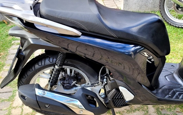 imagem-https://www.socarrao.com.br/sc-vehicle-images-prod/1012447/1776433810211-V2hhdHNBcHAgSW1hZ2UgMjAyNi0wNC0xNyBhdCAwOC41OS41MSAoMykuanBlZw.jpeg