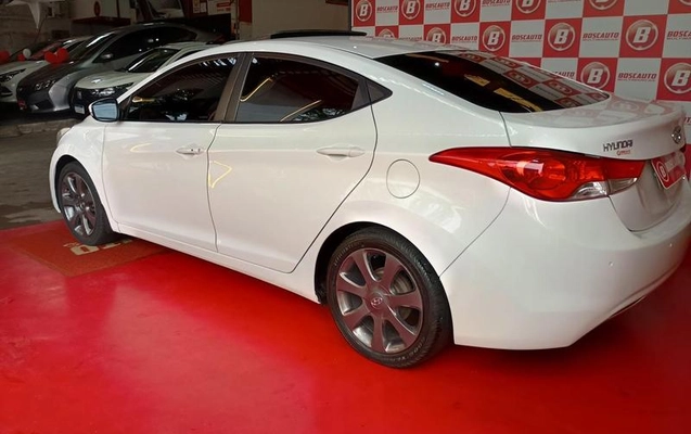 imagem-https://www.socarrao.com.br/sc-vehicle-images-prod/1012453/1776435152405-7902251_12_B_072e2408ef.jpeg