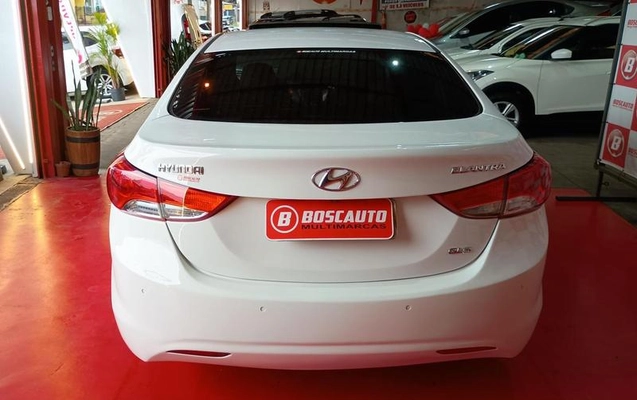 imagem-https://www.socarrao.com.br/sc-vehicle-images-prod/1012453/1776435152422-7902251_12_B_ca0c387128.jpeg