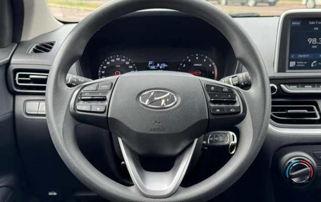 imagem-https://www.socarrao.com.br/sc-vehicle-images-prod/1012674/1776435110605-8_110424.jpg