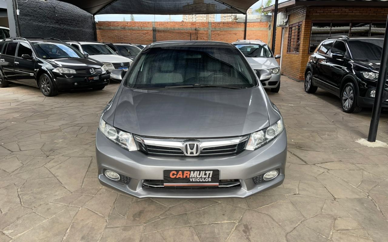 imagem-https://www.socarrao.com.br/sc-vehicle-images-prod/1012676/1776435778291-V2hhdHNBcHAgSW1hZ2UgMjAyNi0wNC0xNiBhdCAxNC4wMS4zMSAoMSkuanBlZw.jpeg