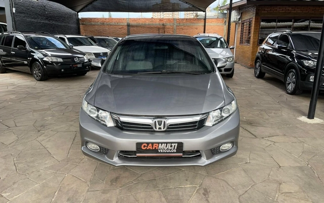 imagem-https://www.socarrao.com.br/sc-vehicle-images-prod/1012676/1776435778291-V2hhdHNBcHAgSW1hZ2UgMjAyNi0wNC0xNiBhdCAxNC4wMS4zMSAoMSkuanBlZw.jpeg
