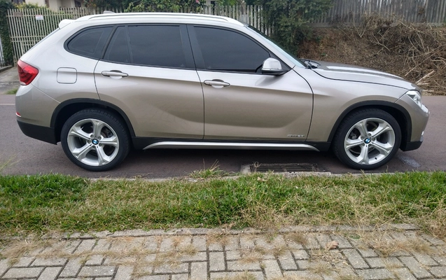 imagem-https://www.socarrao.com.br/sc-vehicle-images-prod/1013298/1776439061949-SU1HXzIwMjEwNjA2XzE0NTYwODgzMF9IRFIuanBn.jpg