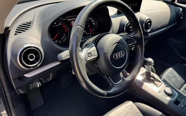 imagem-https://www.socarrao.com.br/sc-vehicle-images-prod/1013318/1789653012138-7922578_14_B_021a8c9e25.jpeg