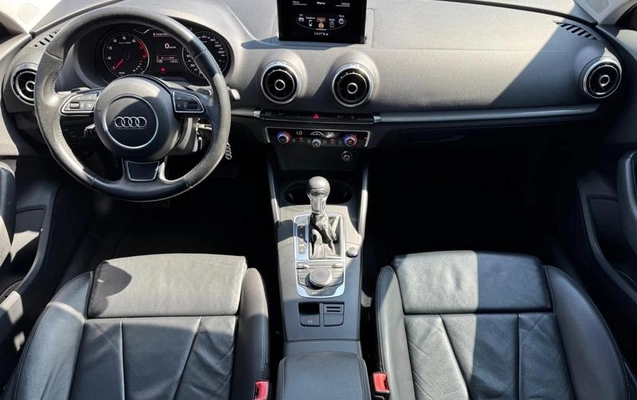 imagem-https://www.socarrao.com.br/sc-vehicle-images-prod/1013318/1789653012139-7922578_19_B_246fac33b9.jpeg
