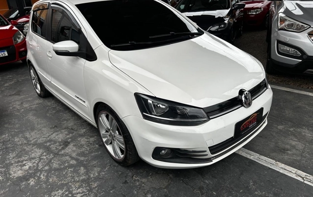 imagem-https://www.socarrao.com.br/sc-vehicle-images-prod/1013321/1789754920080-hh15y6SJMyBFgRIwg0OEcsPN4WDVNcdX.jpg