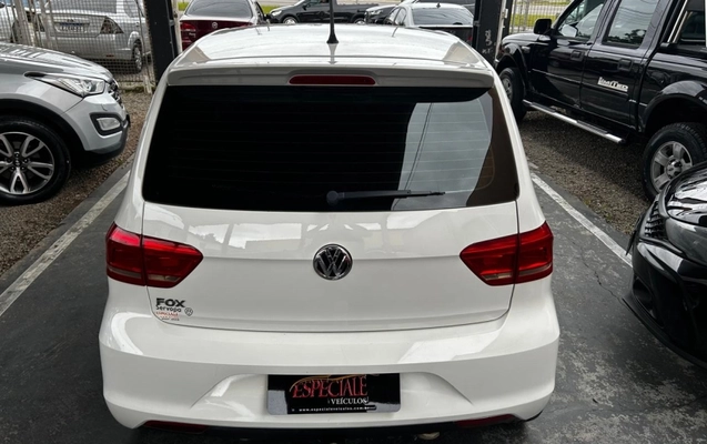 imagem-https://www.socarrao.com.br/sc-vehicle-images-prod/1013321/1789754920086-ebkVGH6P2Y6LVHn0yiQcNHYFZ8mhJEb3.jpg