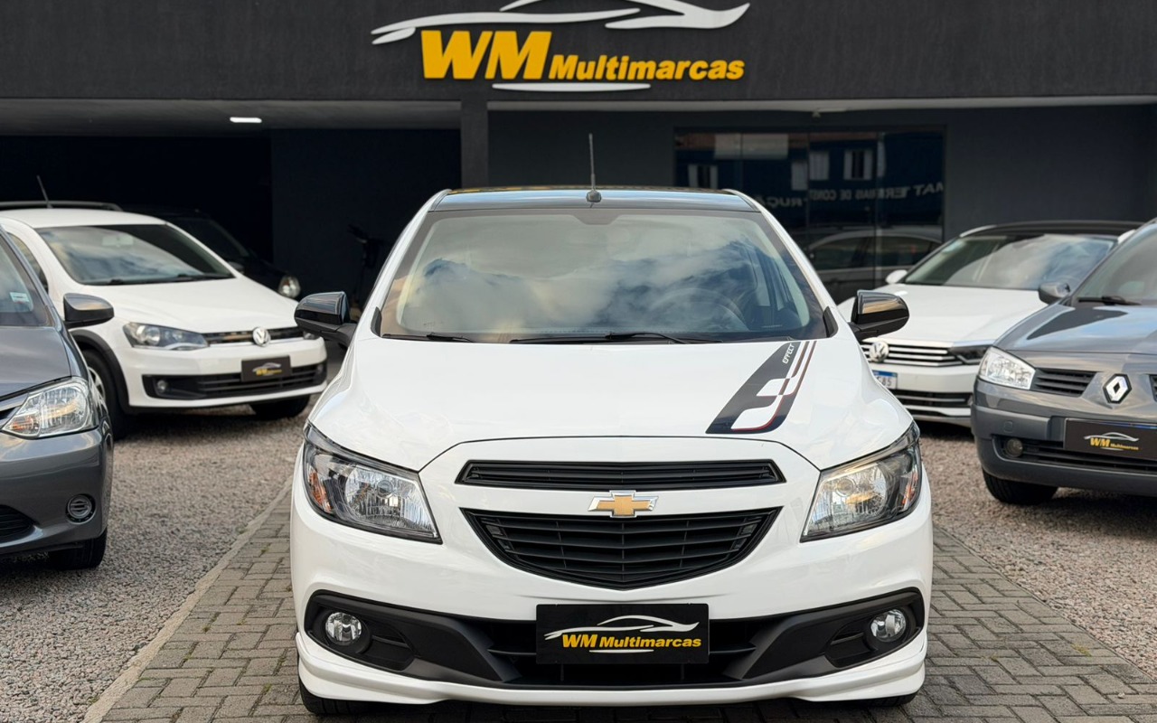 Chevrolet Onix Hatch Effect 1.4 8V F.power 5P Mec. - foto 2