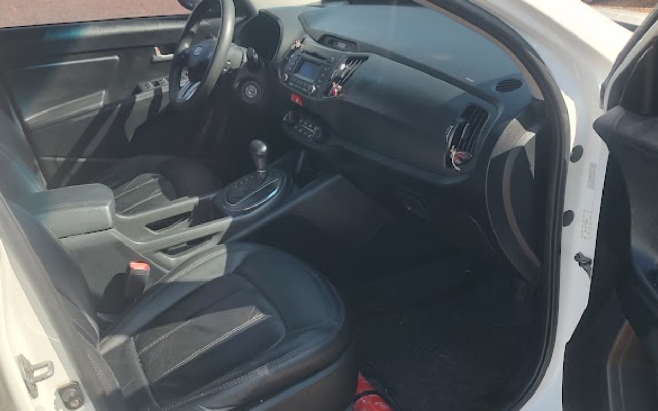 imagem-https://www.socarrao.com.br/sc-vehicle-images-prod/1013590/1776443946578-SU1HXzIwMjYwNDE2XzE0NDA1MTQ2N19IRFIuanBn.jpg