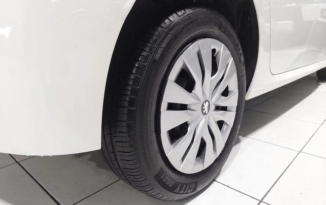 imagem-https://www.socarrao.com.br/sc-vehicle-images-prod/1013598/1789049119824-7999861_10_B_a60a2979cd.jpeg