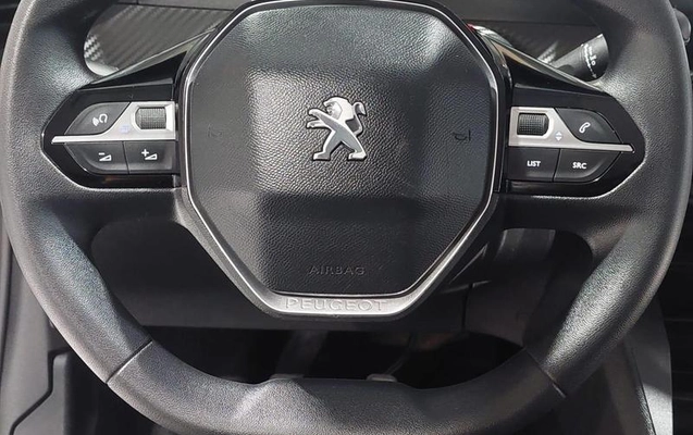 imagem-https://www.socarrao.com.br/sc-vehicle-images-prod/1013598/1789049119844-7999861_19_B_1988a13356.jpeg