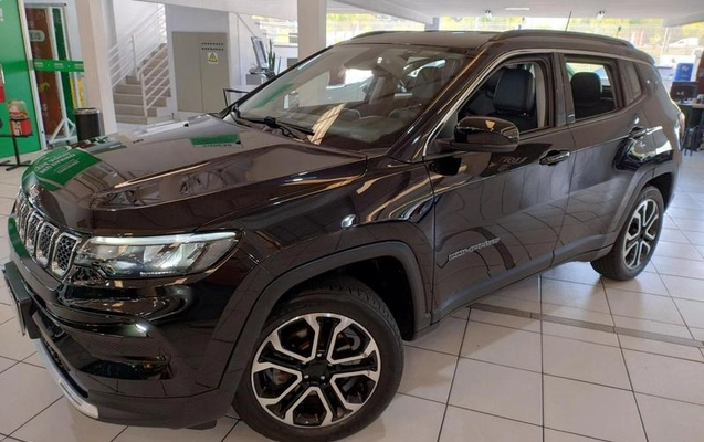 imagem-https://www.socarrao.com.br/sc-vehicle-images-prod/1013651/1788622923833-8003667_0_B_1abbdb5e59.jpeg