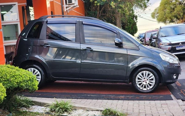 imagem-https://www.socarrao.com.br/sc-vehicle-images-prod/1013653/1784924488546-8002664_7_B_396d928582.jpeg