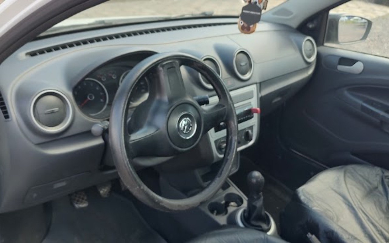 imagem-https://www.socarrao.com.br/sc-vehicle-images-prod/1013667/1776446482878-SU1HXzIwMjYwNDE3XzExNDcwNzExOF9IRFIuanBn.jpg