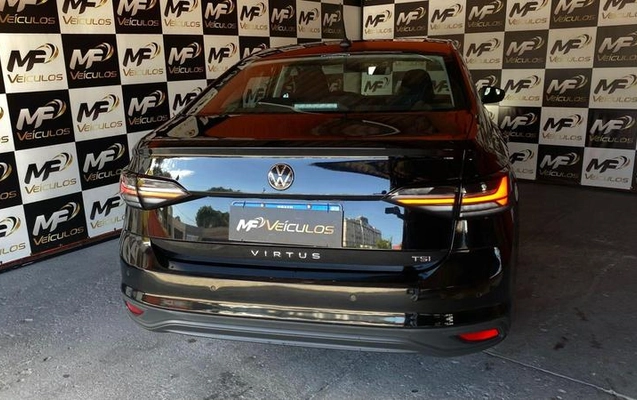 imagem-https://www.socarrao.com.br/sc-vehicle-images-prod/1013668/1790188049572-8001938_0_B_eac0a1aba1.jpeg