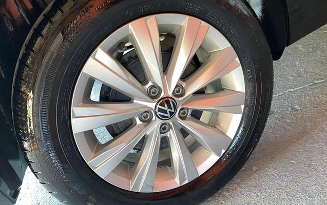 imagem-https://www.socarrao.com.br/sc-vehicle-images-prod/1013668/1790188049582-8001938_0_B_1ebfafd1fb.jpeg