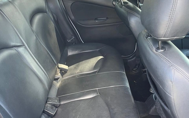 imagem-https://www.socarrao.com.br/sc-vehicle-images-prod/1014011/1776449026198-SU1HLTIwMjYwNDE3LVdBMDA5OC5qcGc.jpg