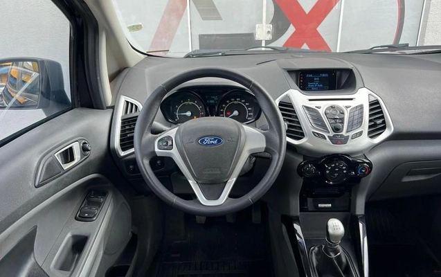 imagem-https://www.socarrao.com.br/sc-vehicle-images-prod/1014013/1790885998033-7772950_2_B_0b1c417052.jpeg