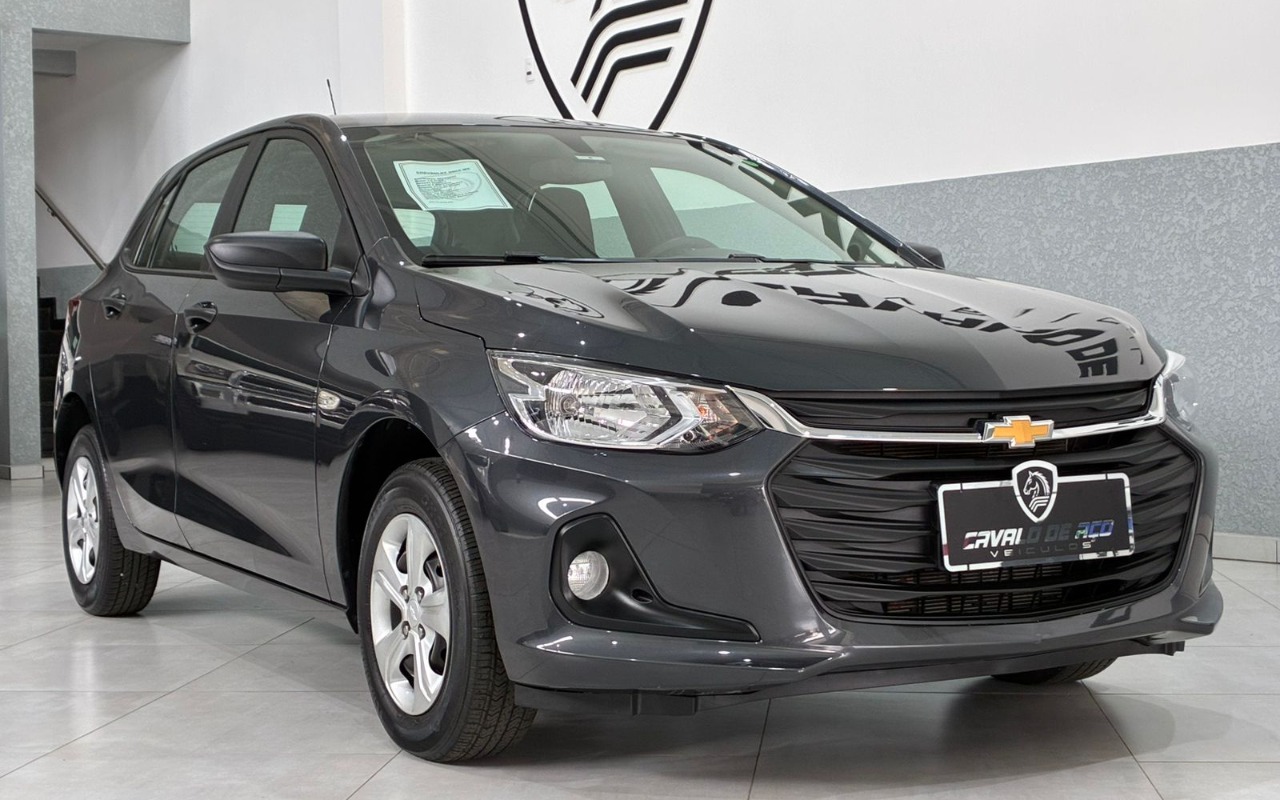 Chevrolet Onix HATCH 1.0 12V Flex 5p Mec. na cor Cinza em Ponta Grossa / PR - 1014019