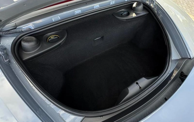 imagem-https://www.socarrao.com.br/sc-vehicle-images-prod/1014023/1784210716998-7992944_5_B_927e0a039b.jpeg
