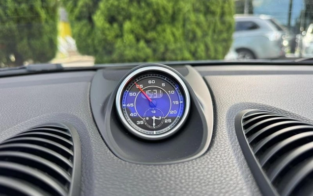 imagem-https://www.socarrao.com.br/sc-vehicle-images-prod/1014023/1784210717002-7992944_8_B_f19eedc169.jpeg