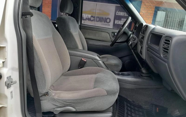 imagem-https://www.socarrao.com.br/sc-vehicle-images-prod/1014090/1789668384654-7951202_14_B_1bf48ceb94.jpeg
