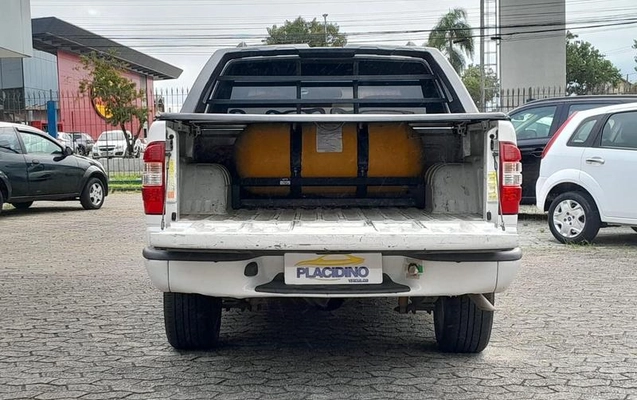 imagem-https://www.socarrao.com.br/sc-vehicle-images-prod/1014090/1789668384658-7951202_17_B_1db83bc397.jpeg