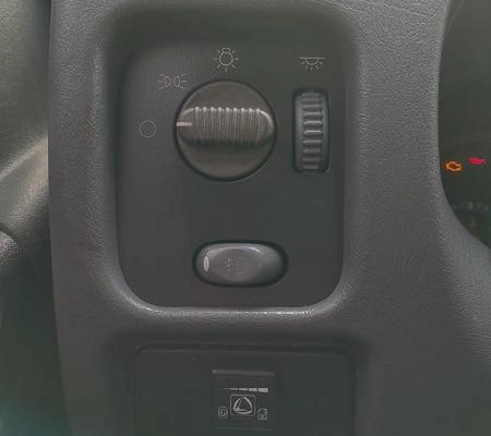 imagem-https://www.socarrao.com.br/sc-vehicle-images-prod/1014090/1789668384660-7951202_19_B_5375da2f95.jpeg