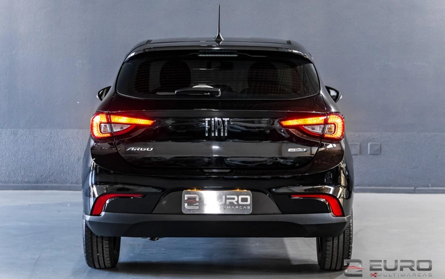 imagem-https://www.socarrao.com.br/sc-vehicle-images-prod/1014152/1785787702173-54ac8228b6a1405a996308492b7c72aa_1777376203030.jpg