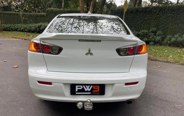imagem-https://www.socarrao.com.br/sc-vehicle-images-prod/1014243/1788636850822-7853823_1_B_944570a515.jpeg