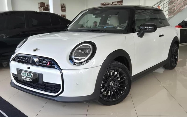 imagem-https://www.socarrao.com.br/sc-vehicle-images-prod/1014289/1787857037547-7992864_0_B_d52531fb86.jpeg