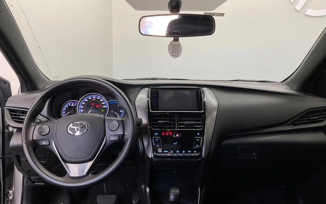 imagem-https://www.socarrao.com.br/sc-vehicle-images-prod/1014332/1788605837494-8005019_11_B_d674a3cf28.jpeg