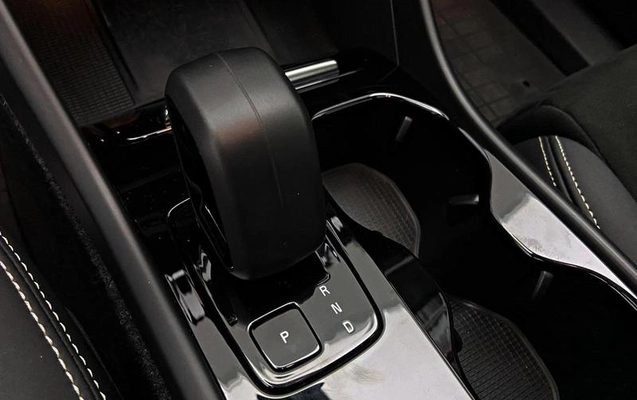 imagem-https://www.socarrao.com.br/sc-vehicle-images-prod/1014390/1793105966440-7995712_12_B_602f3c4eae.jpeg