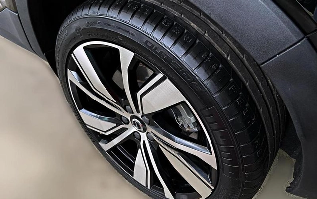 imagem-https://www.socarrao.com.br/sc-vehicle-images-prod/1014390/1793105966448-7995712_17_B_e971dcaacb.jpeg