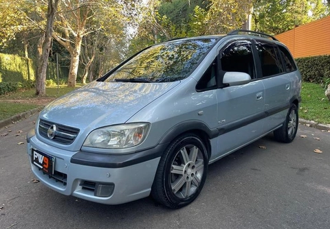 Chevrolet Zafira 2010 Prata — foto 1 de 3
