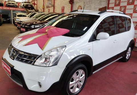 Nissan LIVINA 2014 Branco — foto 1 de 3