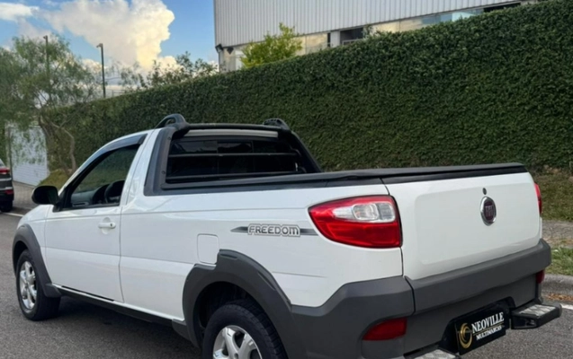 imagem-https://www.socarrao.com.br/sc-vehicle-images-prod/1014848/1786124058689-BPWZRWDGKGUXf7Qx2ozdmvvZWW6GaZ9E.jpg