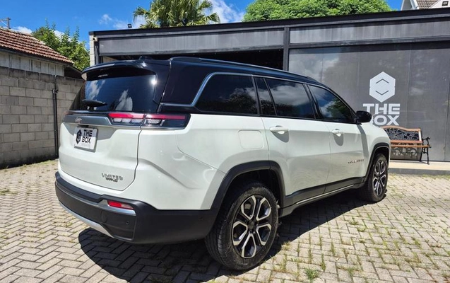 imagem-https://www.socarrao.com.br/sc-vehicle-images-prod/1015312/1787249695356-7887057_4_B_13d904db6a.jpeg