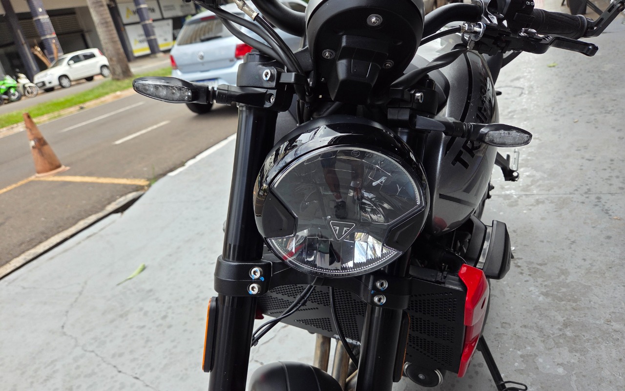 imagem-https://www.socarrao.com.br/sc-vehicle-images-prod/1015445/1776512781871-MTAwMDQwMDUzMy5qcGc.jpg