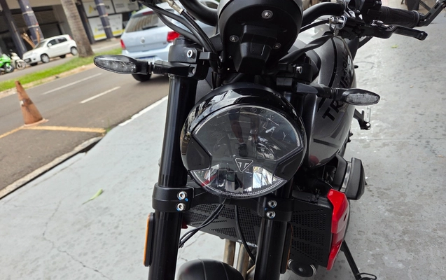 imagem-https://www.socarrao.com.br/sc-vehicle-images-prod/1015445/1776512781871-MTAwMDQwMDUzMy5qcGc.jpg