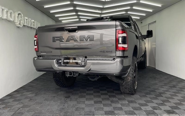 imagem-https://www.socarrao.com.br/sc-vehicle-images-prod/1015452/1785248232337-8006145_16_B_d1b231e890.jpeg