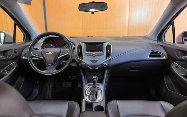 imagem-https://www.socarrao.com.br/sc-vehicle-images-prod/1015471/1776515085948-003_141737bd684d3ef44042a05ff4337805.jpeg