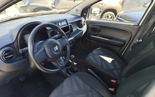 imagem-https://www.socarrao.com.br/sc-vehicle-images-prod/1015507/1787683732675-eWUjubeq19REvdH4n6yM1FBp5gEUiAfT.jpg