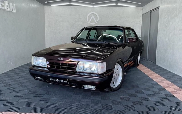 imagem-https://www.socarrao.com.br/sc-vehicle-images-prod/1015555/1785248239936-8006515_0_B_96f822ffe2.jpeg