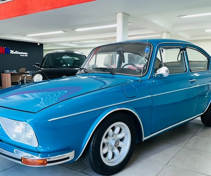 Volkswagen TL 1600 1972 Azul — foto 1 de 3