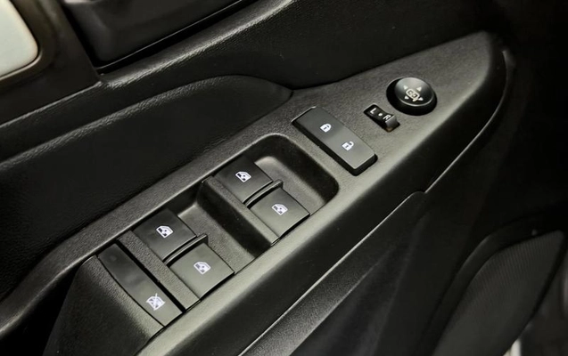 imagem-https://www.socarrao.com.br/sc-vehicle-images-prod/1015628/1788639411249-7977505_9_B_f79866c3b7.jpeg