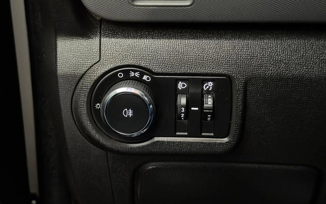 imagem-https://www.socarrao.com.br/sc-vehicle-images-prod/1015628/1788639411252-7977505_11_B_c4cf768816.jpeg
